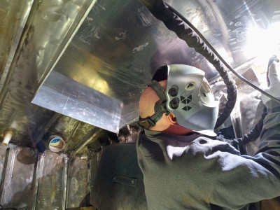 inside stern welding.jpg